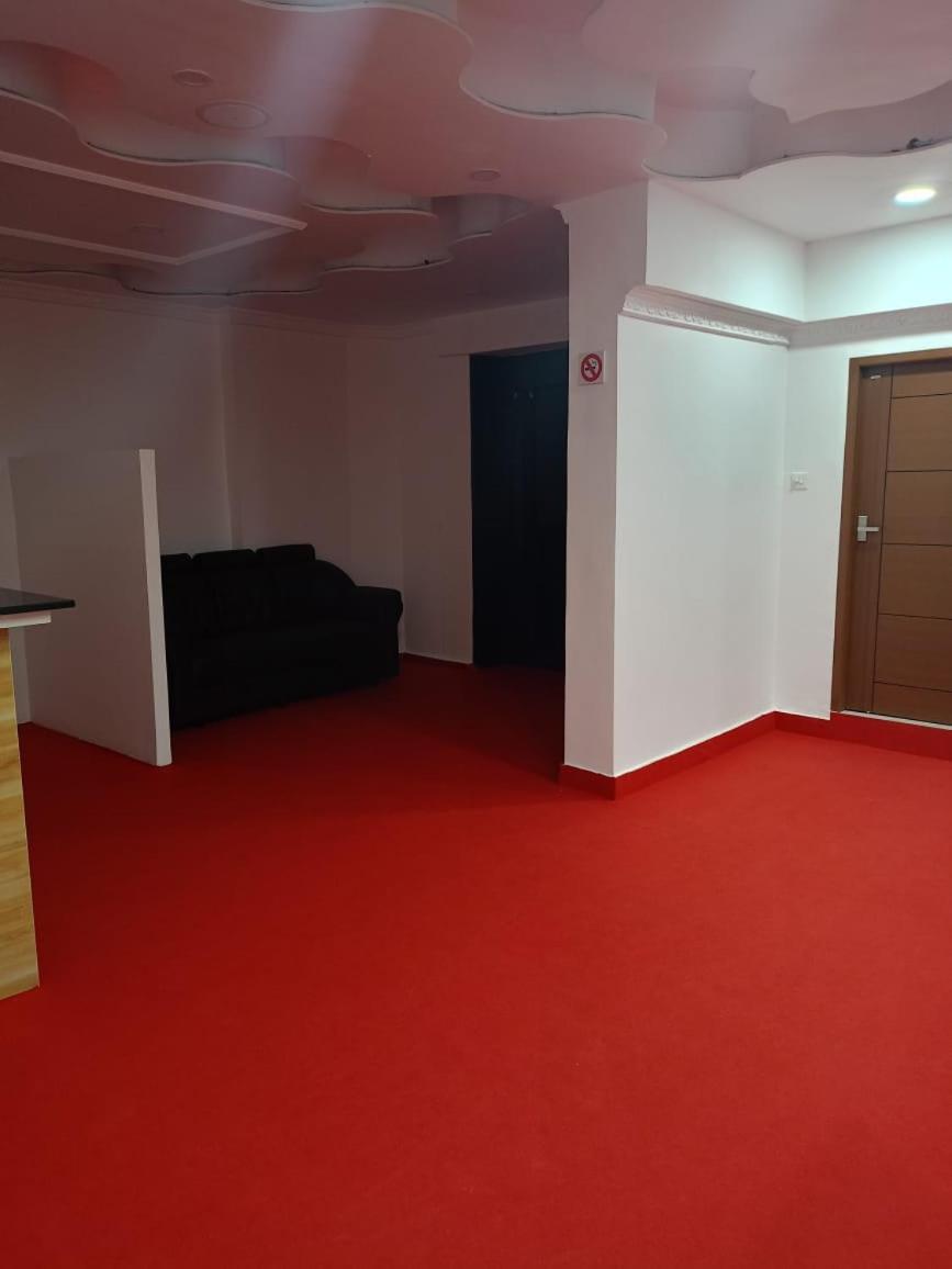 Отель Pearl Residency Ayoor Экстерьер фото